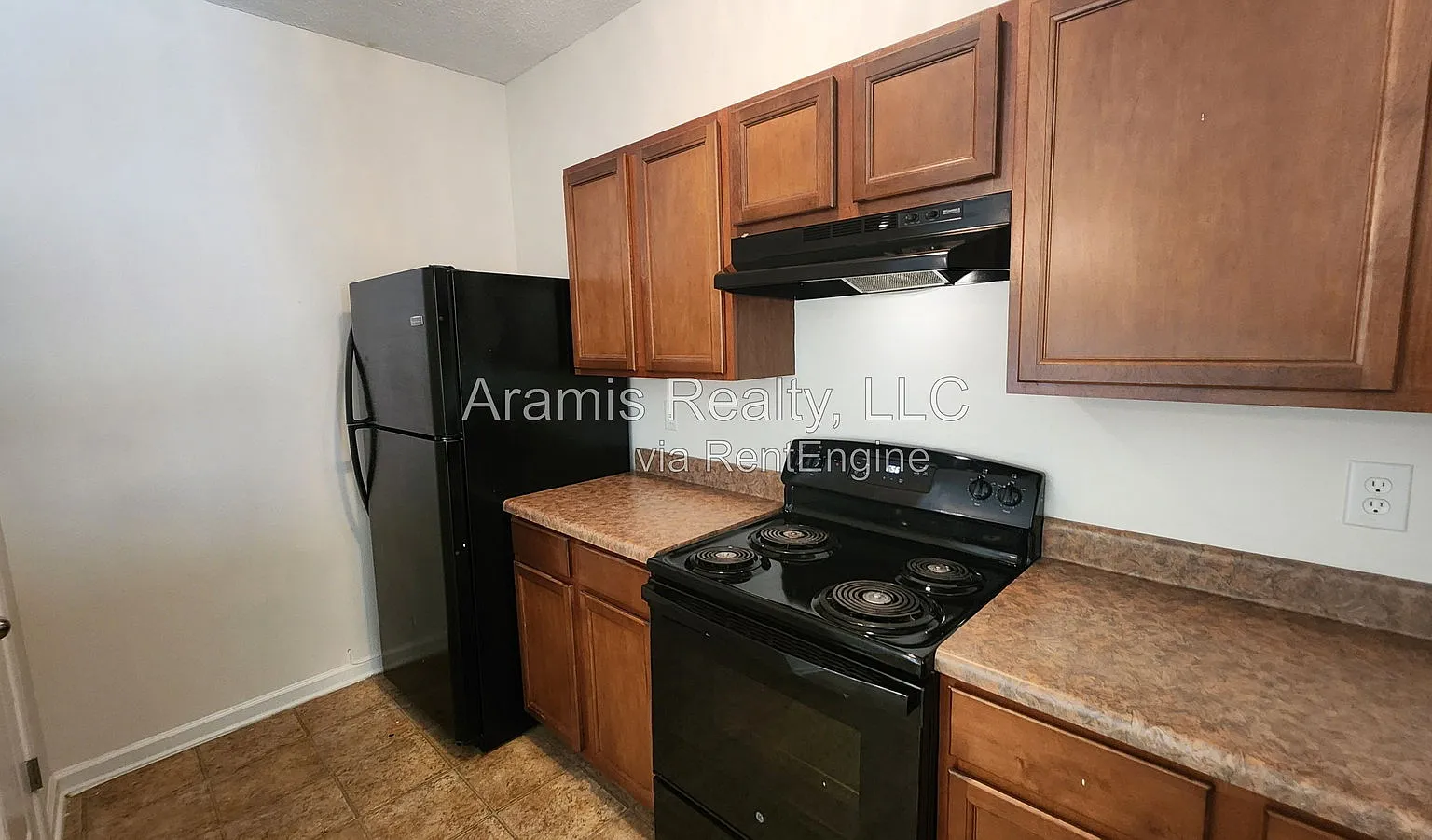 3 bed, 2.5 bath, 1440 sqft, $1,495 — Photo 3
