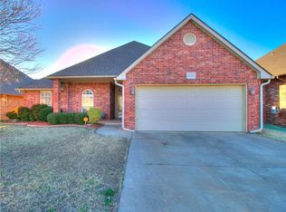 12205 Biltmore Dr, Oklahoma City, OK 73173