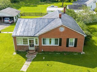 110 Ogden St, West Point, VA 23181