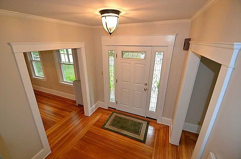 2nd image of 28 Ellis St