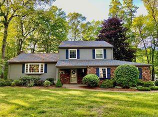 79 Joan Cir, Manchester, CT 06040