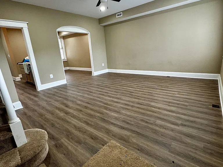 2613 Chesterfield Ave — Photo 2
