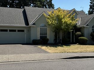 1945 N Westlake Loop, Newberg, OR 97132