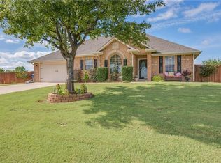 1515 Whitney Ct, Blanchard, OK 73010