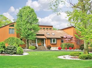6 Michele Ln, Warren, NJ 07059
