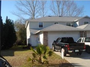 3932 Meadowview Dr N, Jacksonville, FL 32225
