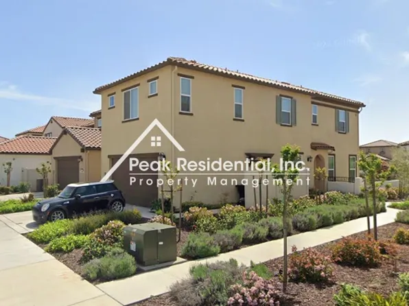 1037 Essington Ln, Roseville, CA 95747