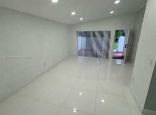 7699 SW 153rd Ct APT 104, Miami, FL 33193