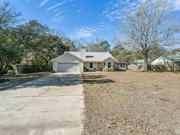 6349 Jason Dr, Milton, FL 32570