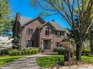 102 Forest Trl, Nicholasville, KY 40356