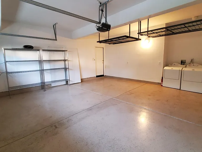 144 Adelia Way — Photo 31