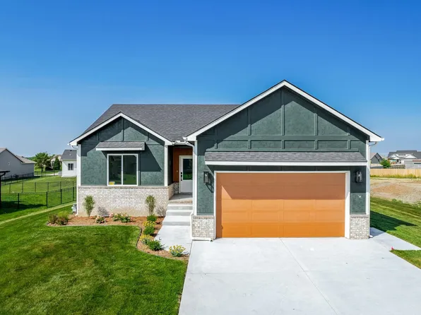 5247 N Cambridge St, Wichita, KS 67226
