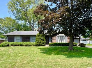 335 W Glencrest Dr, Peoria, IL