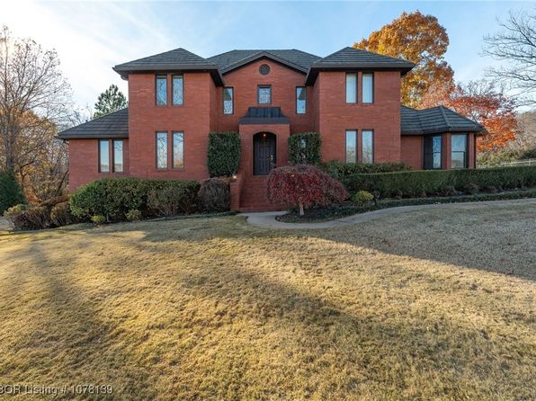 2000 Cobble Hill Ln, Fort Smith, AR 72903