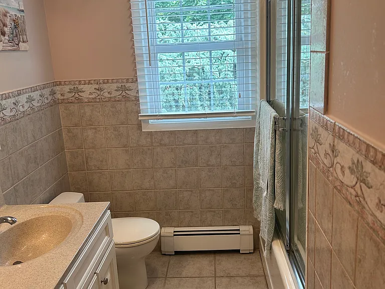 Upstairs bathroom