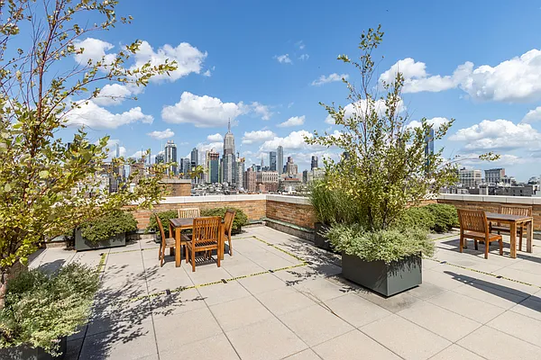 Sold by Compass | media 8