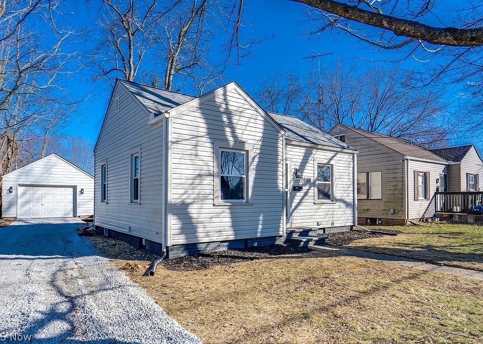 1st image of 2808 Kirby Ave NE