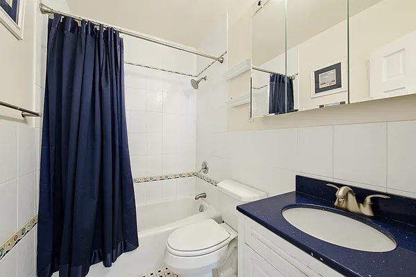 Sold by Nest Seekers International | media 5
