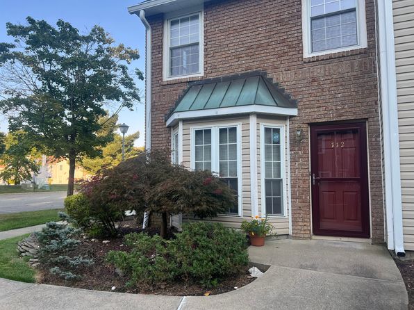 112 Radcliff Pl
