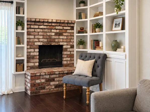 2791 McBride Ln APT 197, Santa Rosa, CA 95403