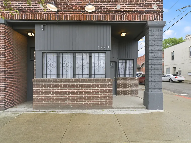 1445 E Main St #A — Photo 5
