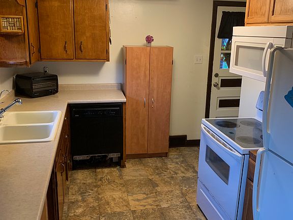 2nd image of 1346 Jasper Dr