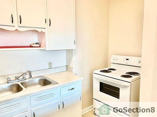 5th image of 6968 Lake Ave APT 2