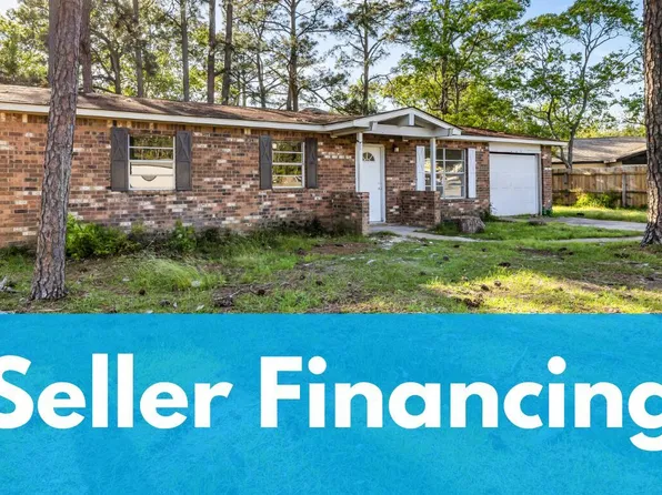 2313 Ladnier Rd, Gautier, MS 39553