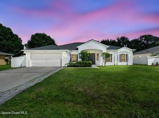 459 Calamondin Ave NW, Palm Bay, FL 32907