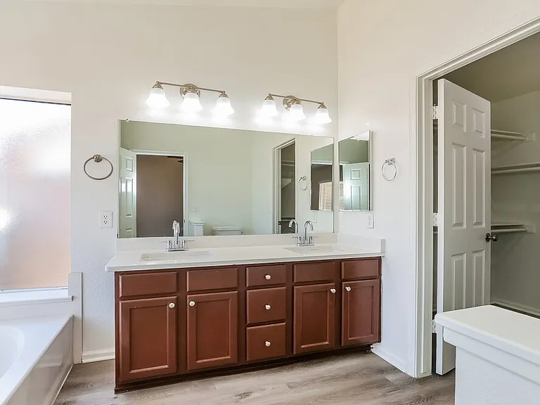 10249 W Orange Dr — Photo 10