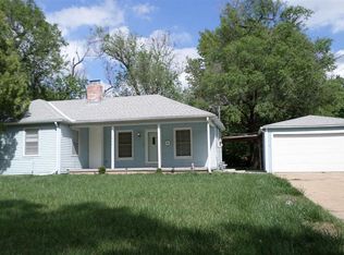1022 N Roosevelt St, Wichita, KS 67208
