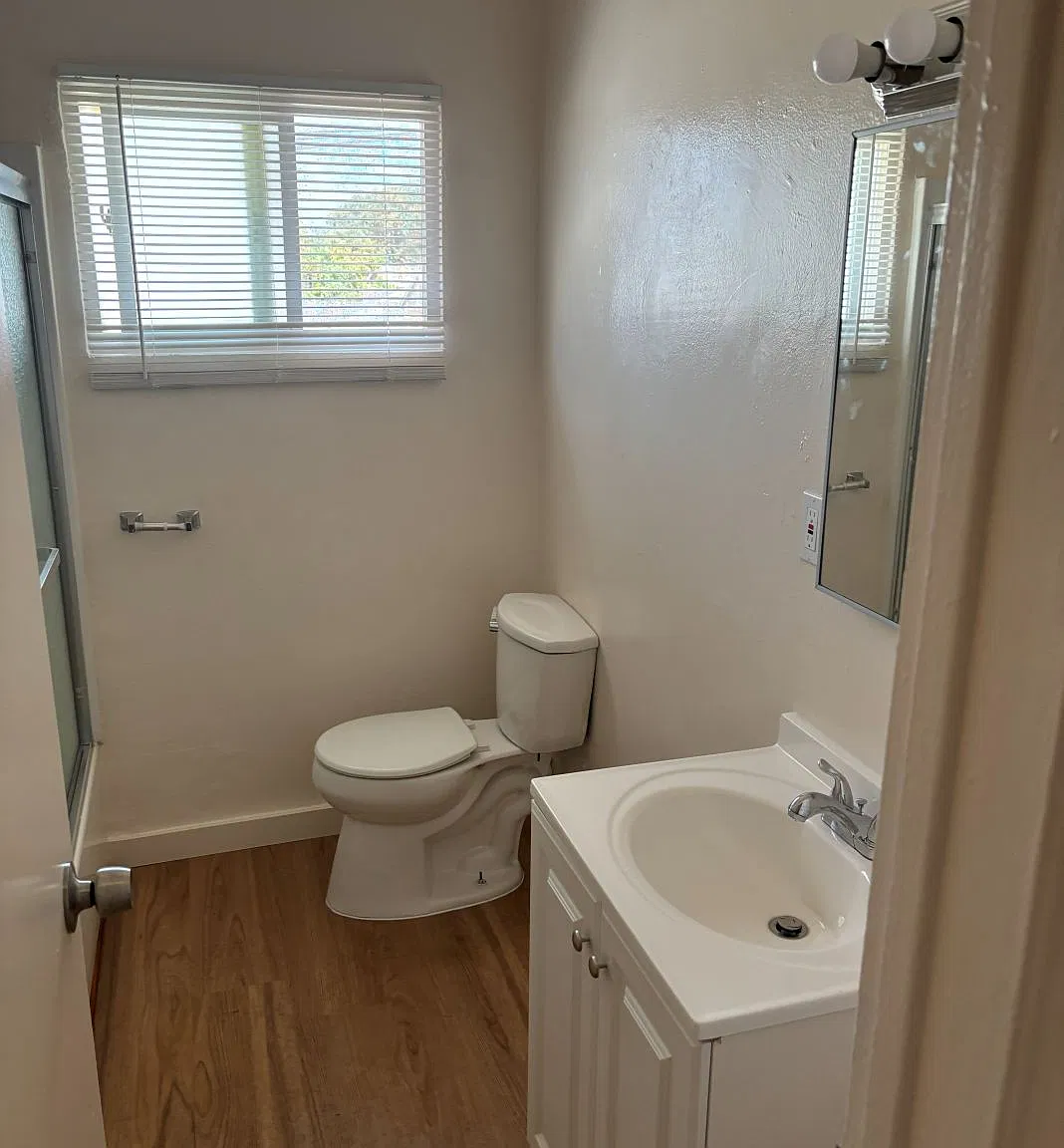 1 bed, 684 sqft, $1,600 — Photo 2