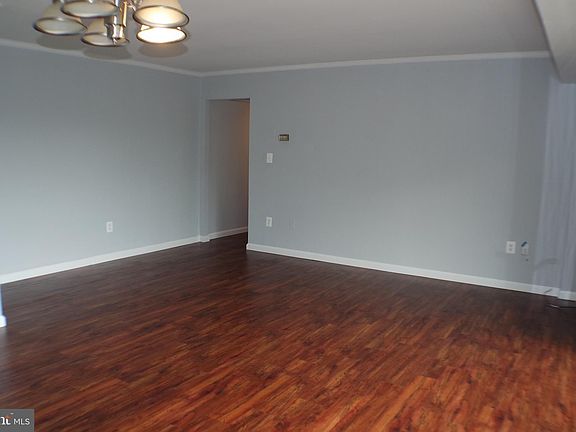 2nd image of 3240 S 28th St APT 302