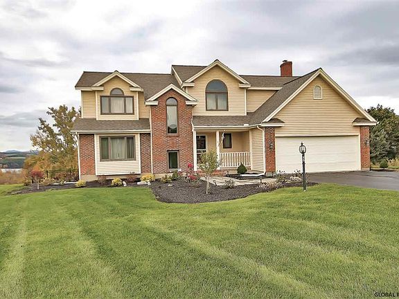 5th image of 37 Meadows Dr
