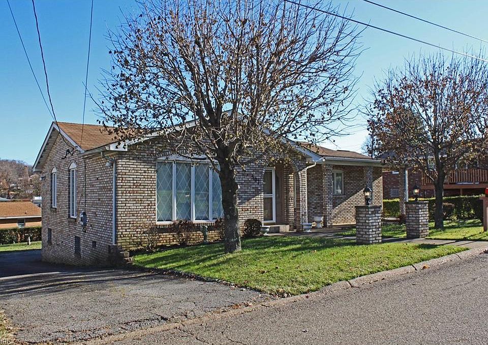 2nd image of 507 Shady Ln