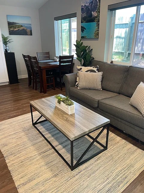 1 bed, 500 sqft, $2,600 — Photo 2