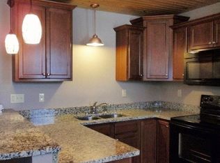 607 N Main St #200, Columbia, IL 62236