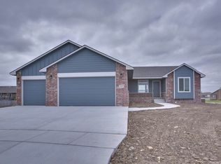 1413 N Orchid Ct, Andover, KS 67002