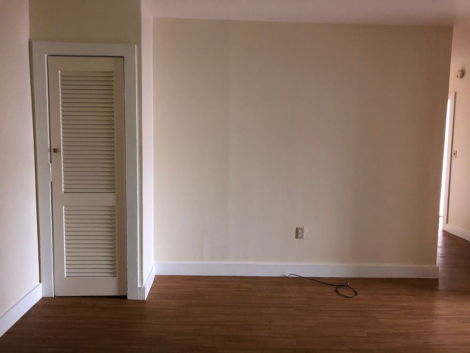 332 Pleasant St. 332 Pleasant St Bennington VT Zillow