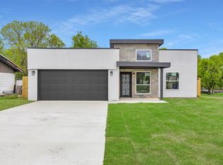 206 E Gilmer St, Rice, TX 75155