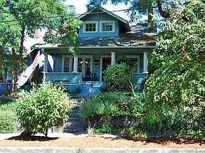 2nd image of 430 NE 65th Ave
