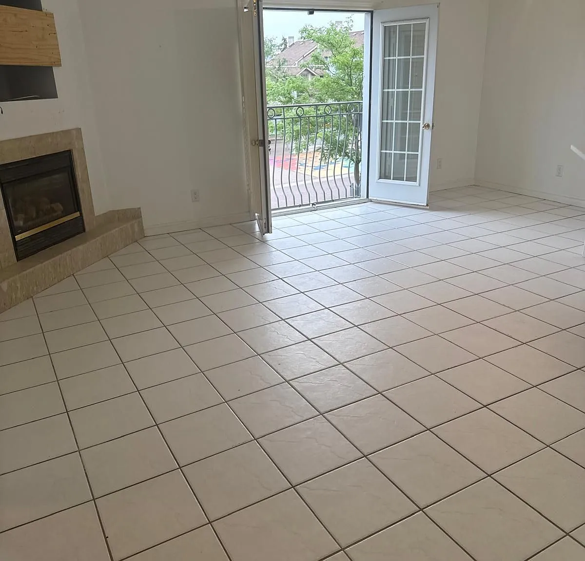 2 bed, $2,200 — Photo 2