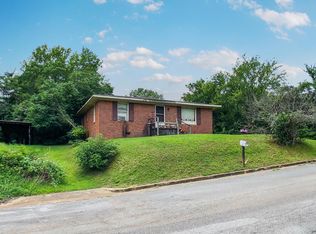 102 S Weakley St, Florence, AL 35630