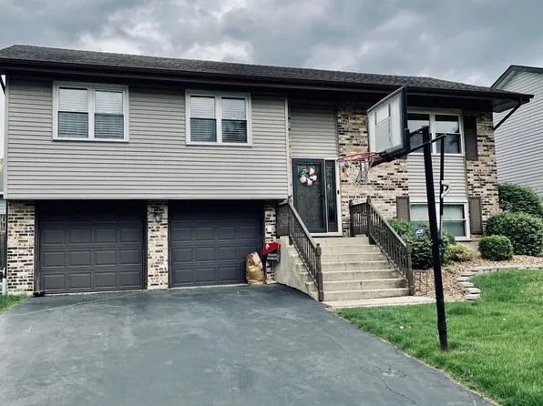 1117 Buttonwood Dr, Westmont, IL 60559
