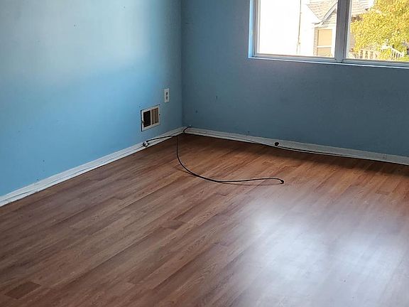 4th image of 111 Pemberton Ave Floor 2