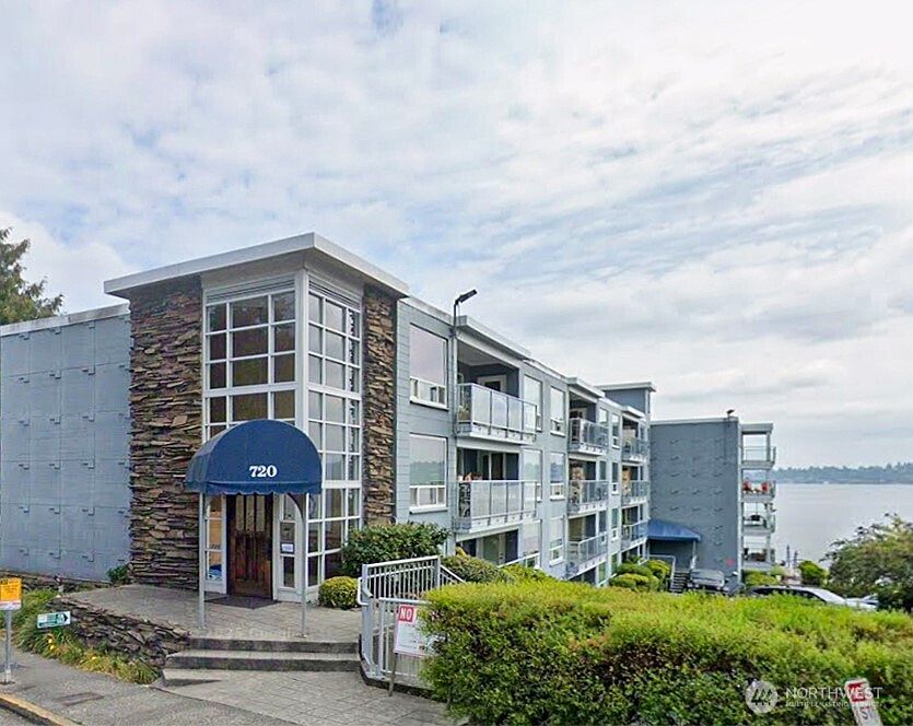 1st image of 720 Lakeside Avenue S #208