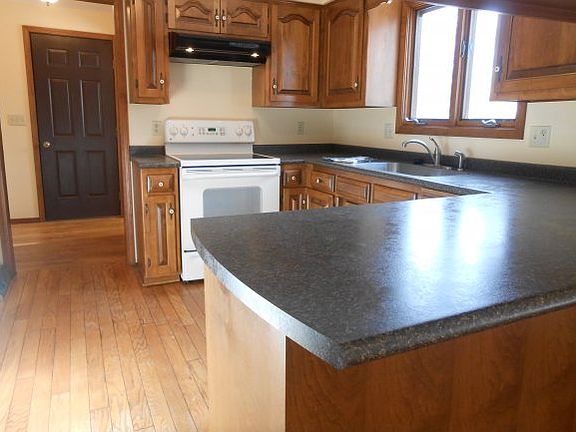 5th image of 2769 Yorktown Dr
