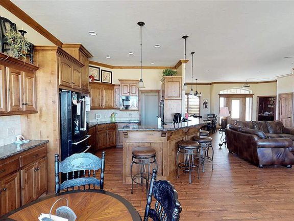 3rd image of 1202 Kase Ln
