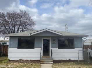 1014 S 2nd Ave, Yakima, WA 98902