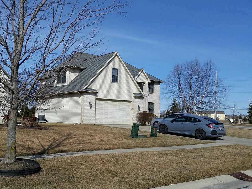 2nd image of 5731 Maple Creek Blvd